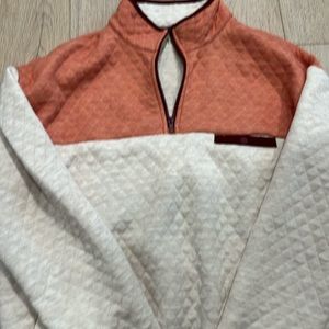 Quilted pullover